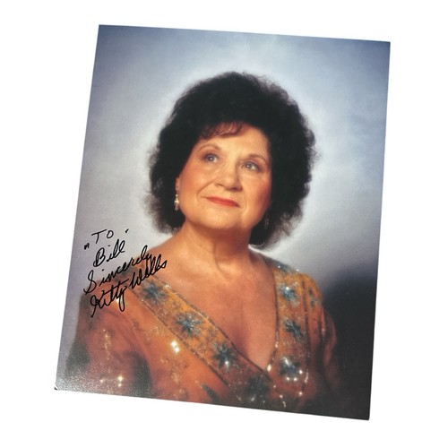 Kitty wells signed autograph - kitty,