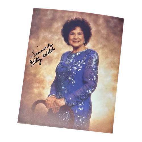 Kitty wells signed autograph - wells,